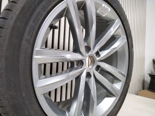 bontott VW PASSAT B8 Alufelni Gumival (1 db)