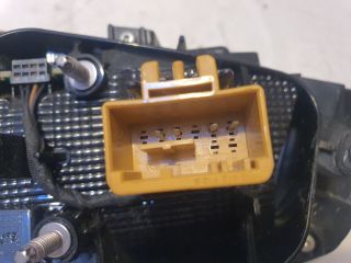 bontott VW PASSAT B8 Bal Belső Hátsó Lámpa