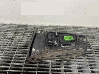 bontott VW PASSAT B8 Bal Belső Hátsó Lámpa