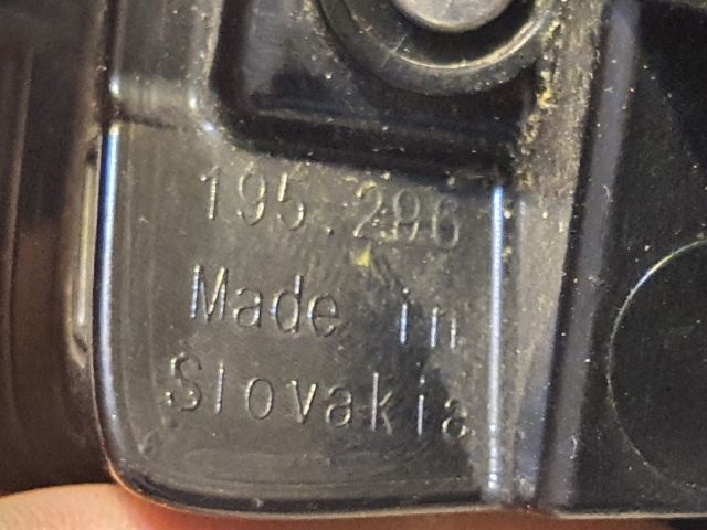 bontott VW PASSAT B8 Bal Belső Hátsó Lámpa