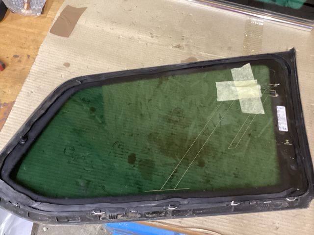 bontott VW PASSAT B8 Bal C Oszlop Oldalablak Üveg