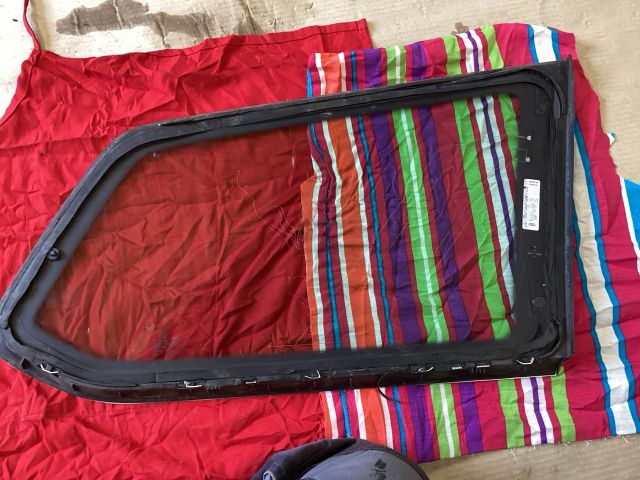 bontott VW PASSAT B8 Bal C Oszlop Oldalablak Üveg