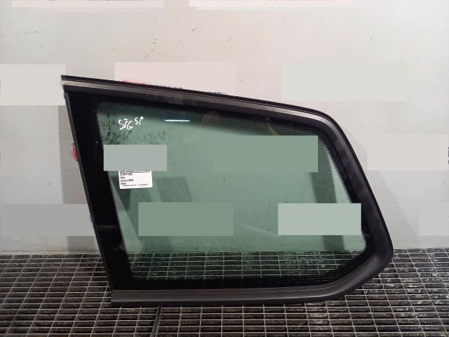 bontott VW PASSAT B8 Bal C Oszlop