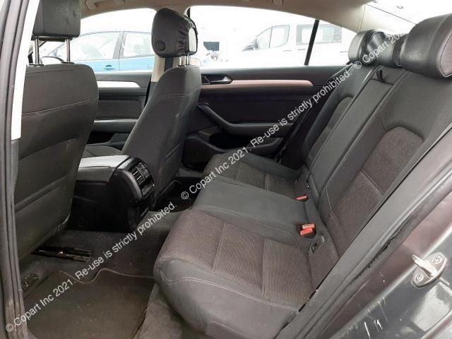 bontott VW PASSAT B8 Bal első Ablak