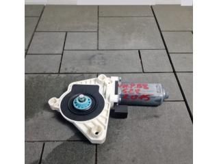 bontott VW PASSAT B8 Bal első Ablakemelő Motor