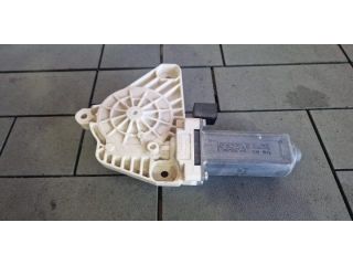 bontott VW PASSAT B8 Bal első Ablakemelő Motor