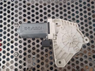 bontott VW PASSAT B8 Bal első Ablakemelő Motor