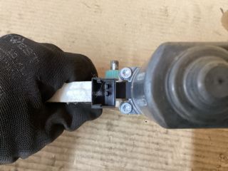 bontott VW PASSAT B8 Bal első Ablakemelő Motor