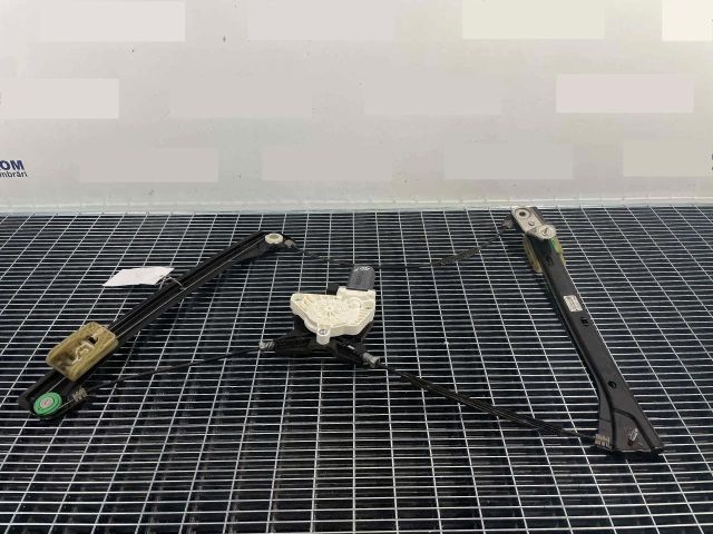 bontott VW PASSAT B8 Bal első Ablakemelő Szerkezet (Elektromos)