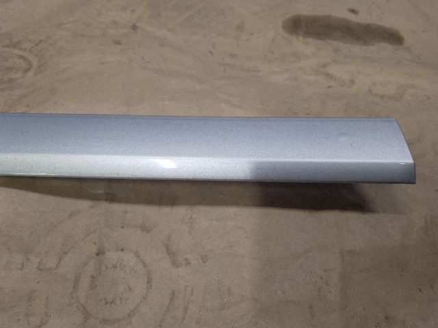 bontott VW PASSAT B8 Bal első Ajtó Díszléc