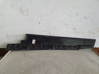 bontott VW PASSAT B8 Bal első Ajtó Díszléc