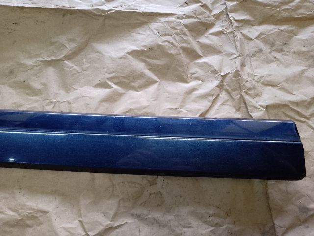 bontott VW PASSAT B8 Bal első Ajtó Díszléc