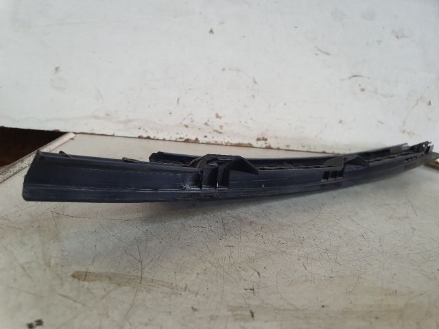 bontott VW PASSAT B8 Bal első Ajtó Díszléc