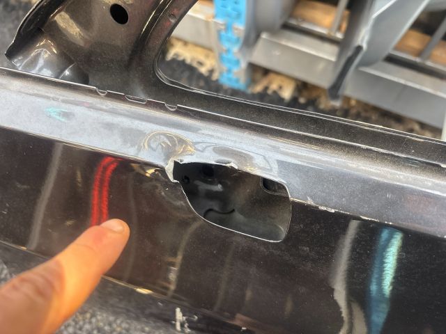 bontott VW PASSAT B8 Bal első Ajtó (Üres lemez)