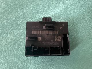 bontott VW PASSAT B8 Bal első Ajtó Vezérlőegység