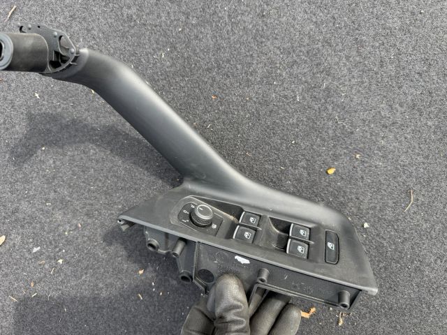 bontott VW PASSAT B8 Bal első Ajtóbehúzó