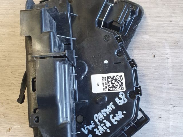 bontott VW PASSAT B8 Bal első Ajtózár