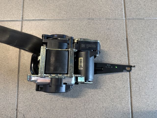 bontott VW PASSAT B8 Bal első Biztonsági Öv