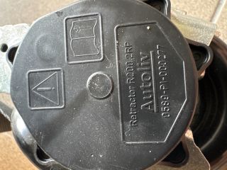 bontott VW PASSAT B8 Bal első Biztonsági Öv