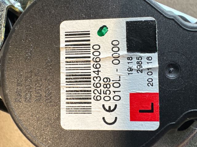 bontott VW PASSAT B8 Bal első Biztonsági Öv