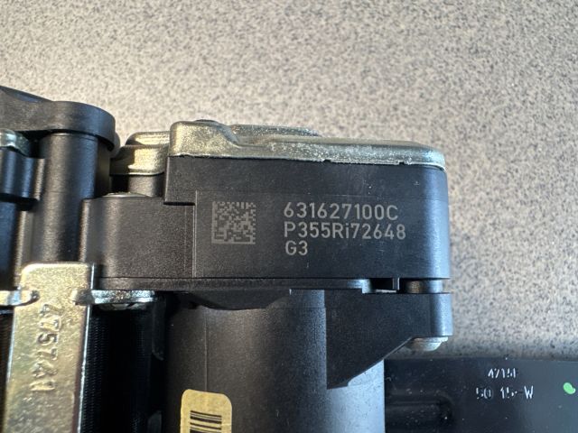 bontott VW PASSAT B8 Bal első Biztonsági Öv