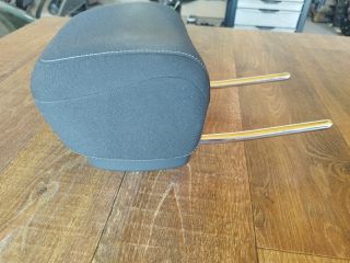 bontott VW PASSAT B8 Bal első Fejtámla