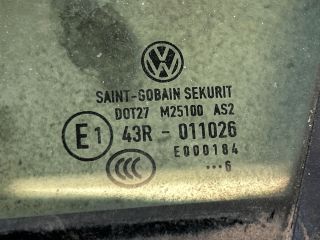 bontott VW PASSAT B8 Bal első Fixüveg (Ajtóban)