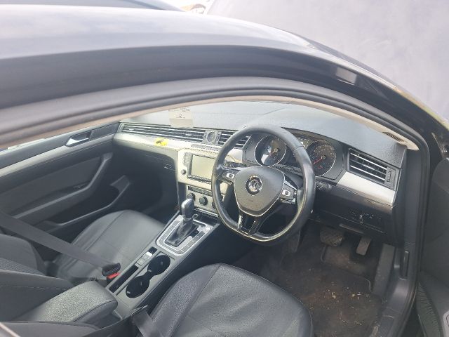 bontott VW PASSAT B8 Bal első Hangszóró