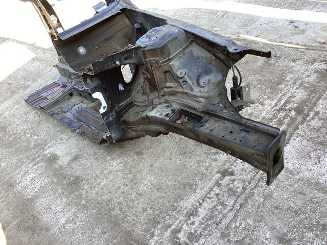 bontott VW PASSAT B8 Bal első Negyed Karosszéria Csomag