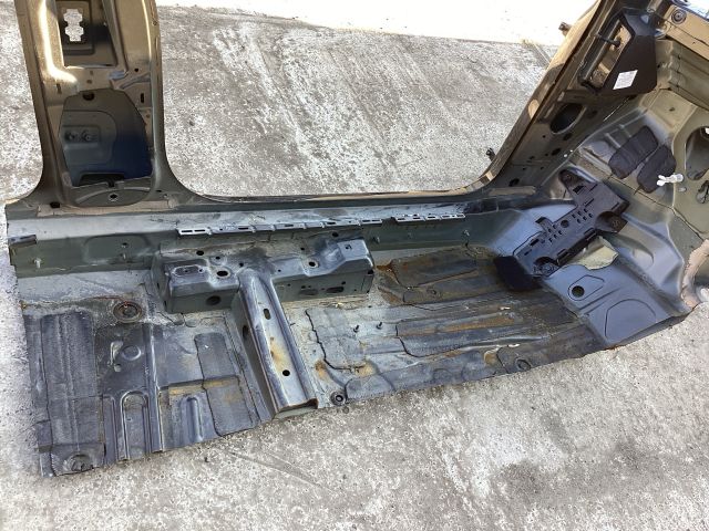 bontott VW PASSAT B8 Bal első Negyed Karosszéria Csomag