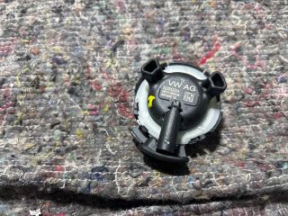 bontott VW PASSAT B8 Bal első Oldal Ütközés Érzékelő