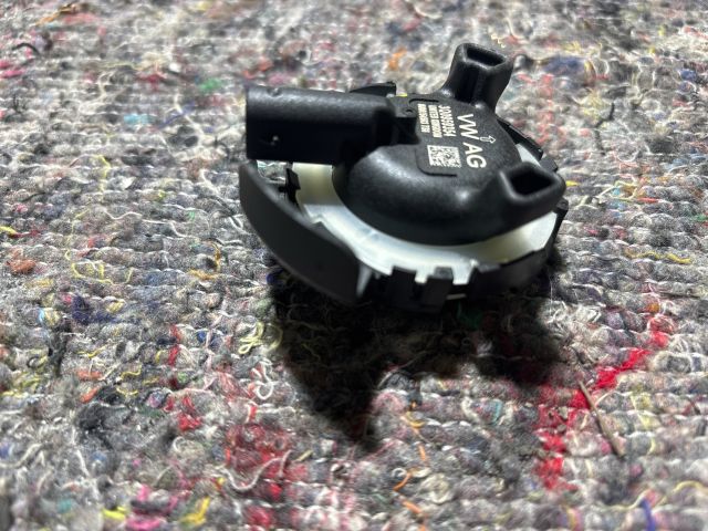 bontott VW PASSAT B8 Bal első Oldal Ütközés Érzékelő