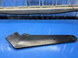 bontott VW PASSAT B8 Bal Fényszóró Tartó