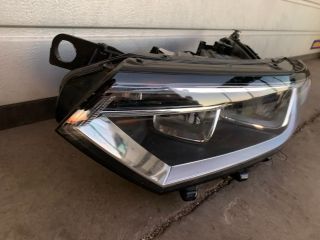 bontott VW PASSAT B8 Bal Fényszóró