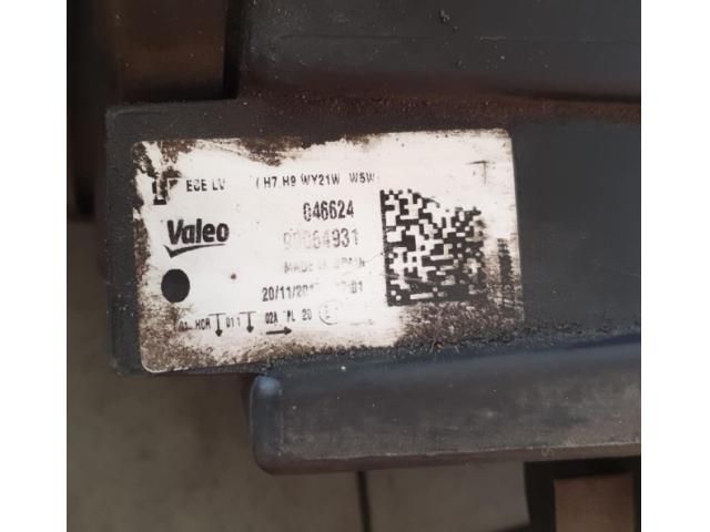 bontott VW PASSAT B8 Bal Fényszóró