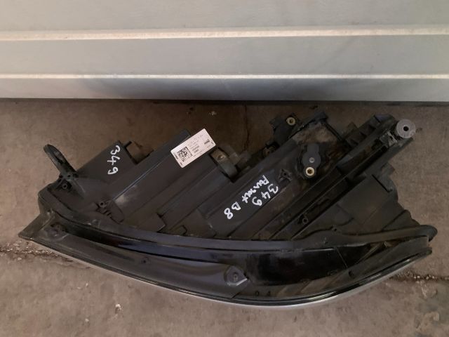 bontott VW PASSAT B8 Bal Fényszóró