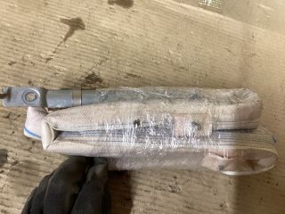 bontott VW PASSAT B8 Bal Függönylégzsák és Oldallégzsák