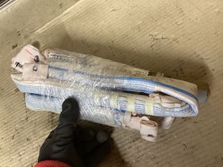 bontott VW PASSAT B8 Bal Függönylégzsák és Oldallégzsák