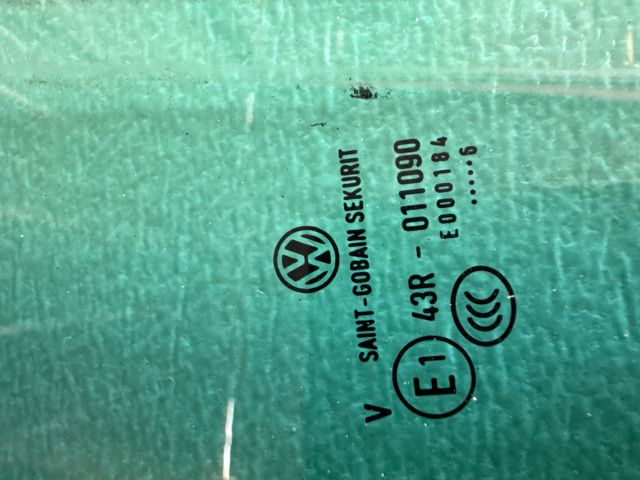 bontott VW PASSAT B8 Bal hátsó Ablak