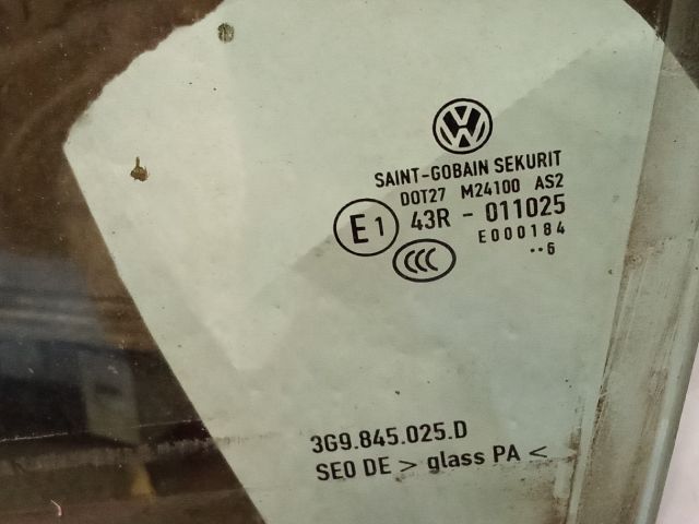 bontott VW PASSAT B8 Bal hátsó Ablak