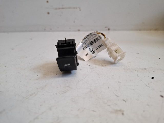 bontott VW PASSAT B8 Bal hátsó Ablakemelő Kapcsoló