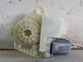 bontott VW PASSAT B8 Bal hátsó Ablakemelő Motor