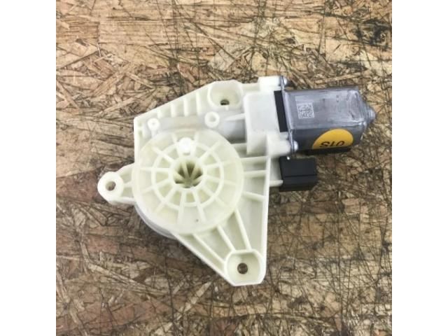 bontott VW PASSAT B8 Bal hátsó Ablakemelő Motor