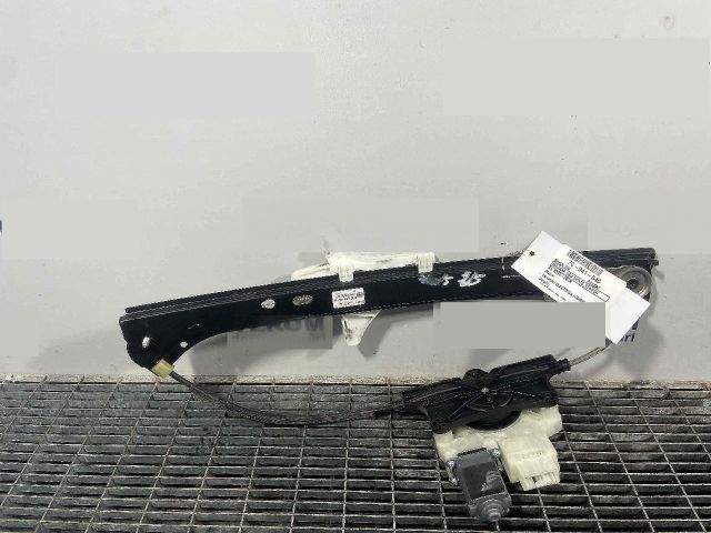 bontott VW PASSAT B8 Bal hátsó Ablakemelő Szerkezet (Elektromos)