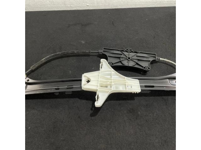 bontott VW PASSAT B8 Bal hátsó Ablakemelő Szerkezet (Elektromos)