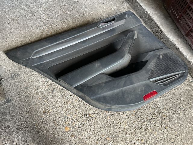 bontott VW PASSAT B8 Bal hátsó Ajtó Kárpit