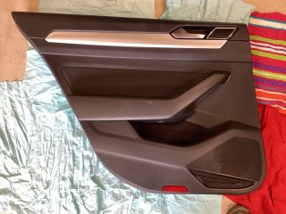 bontott VW PASSAT B8 Bal hátsó Ajtó Kárpit