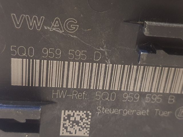 bontott VW PASSAT B8 Bal hátsó Ajtó Vezérlőegység