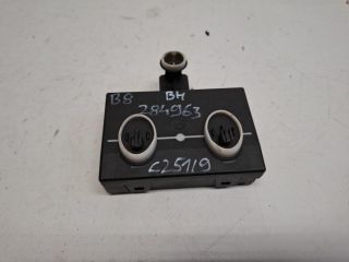 bontott VW PASSAT B8 Bal hátsó Ajtó Vezérlőegység