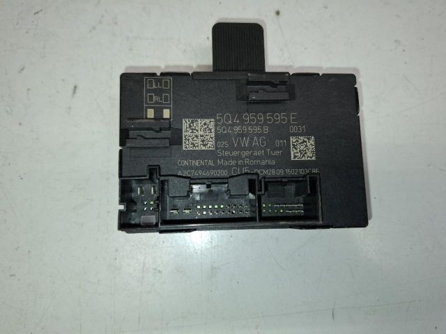 bontott VW PASSAT B8 Bal hátsó Ajtó Vezérlőegység
